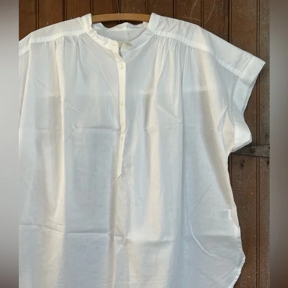 Universal Thread Women's Blouse - White - Picture 2 of 8
